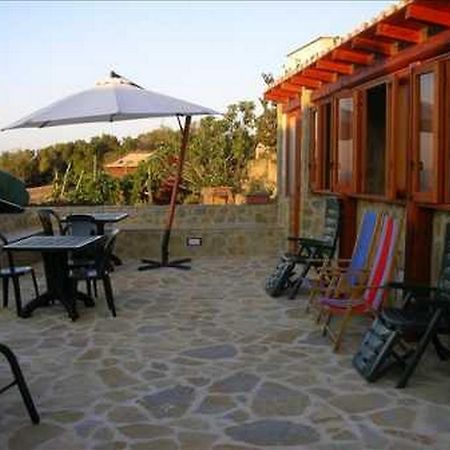 Isola di Ustica Case Vacanze La Cernia Bruna מראה חיצוני תמונה