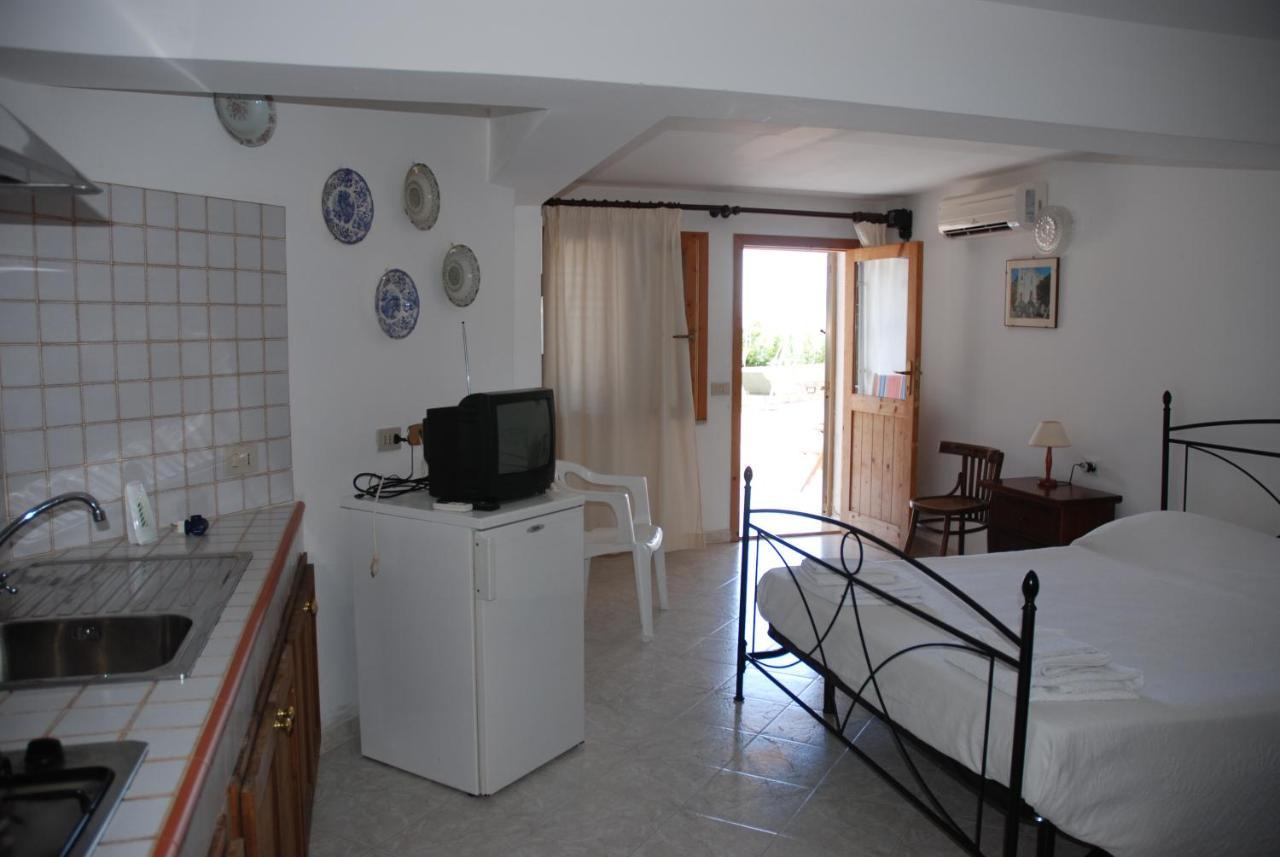 Isola di Ustica Case Vacanze La Cernia Bruna מראה חיצוני תמונה