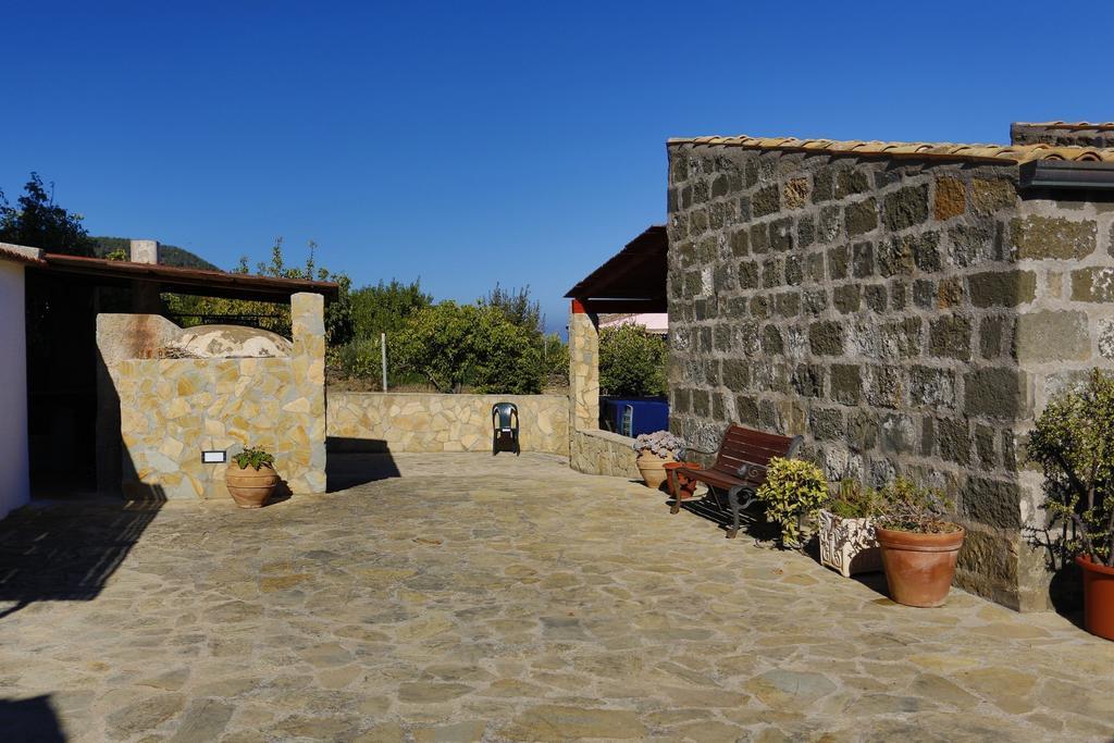 Isola di Ustica Case Vacanze La Cernia Bruna מראה חיצוני תמונה
