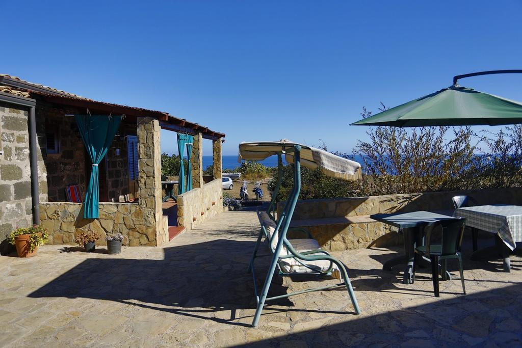 Isola di Ustica Case Vacanze La Cernia Bruna מראה חיצוני תמונה