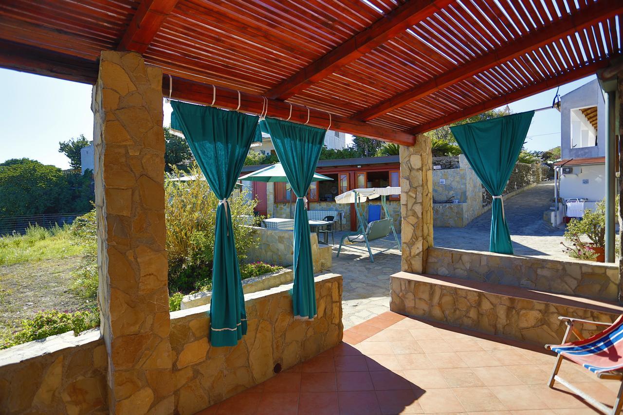 Isola di Ustica Case Vacanze La Cernia Bruna מראה חיצוני תמונה